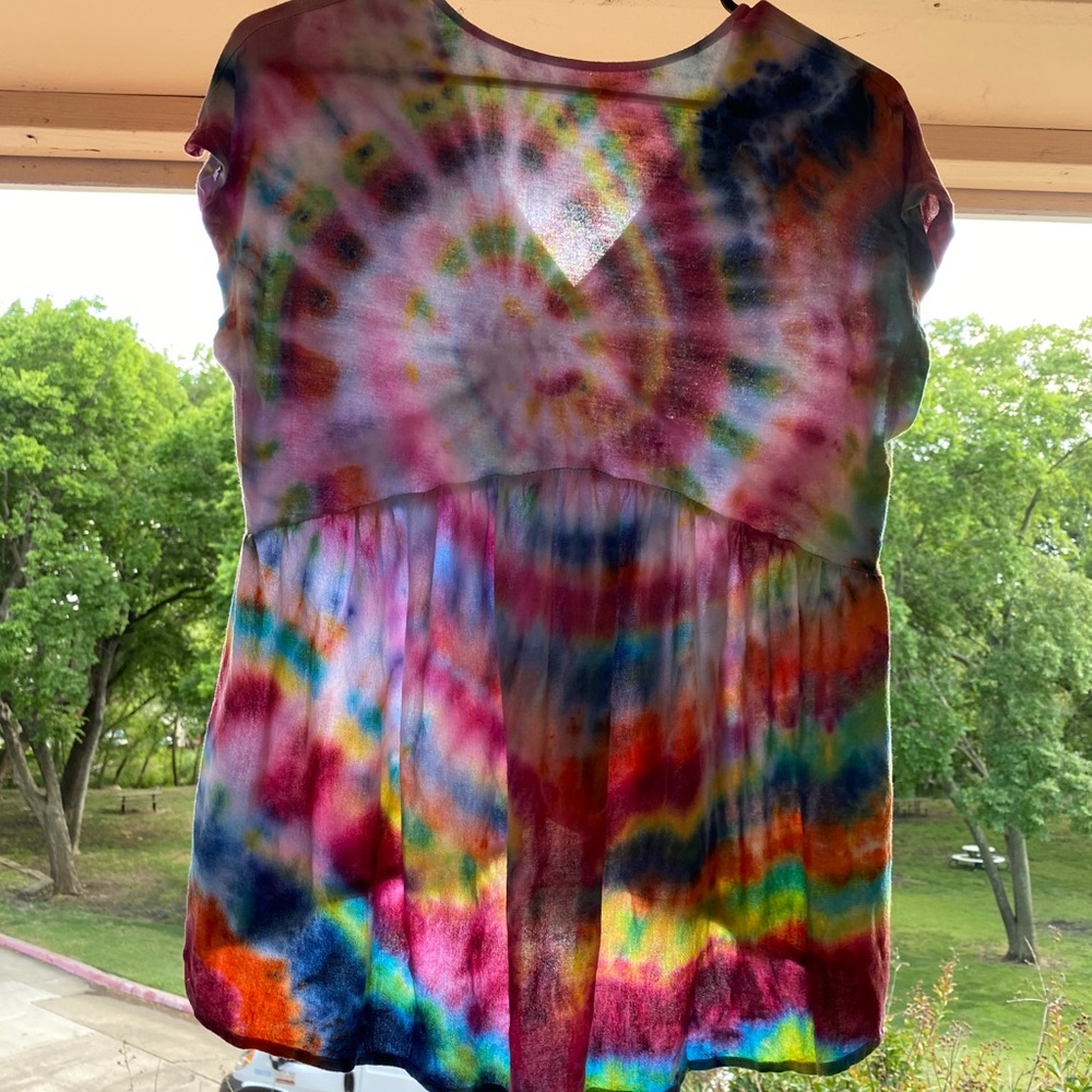 Hand tie dyed front gathered shirt